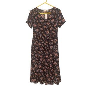 Nasty Gal Daphnea NWT Floral V Neck Short Sleeve Summer Midi Dress Size‎ S